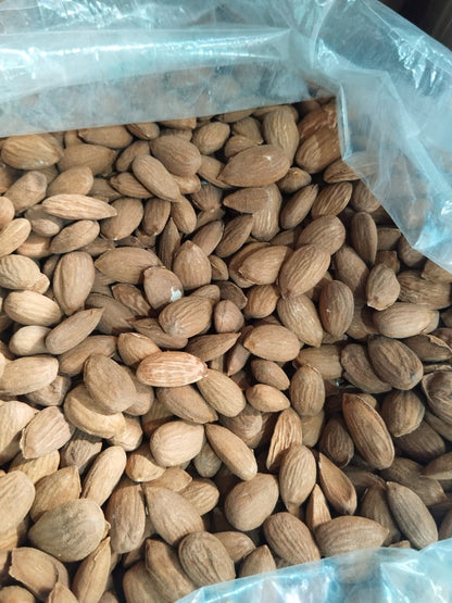 ALMONDS 1 Kg